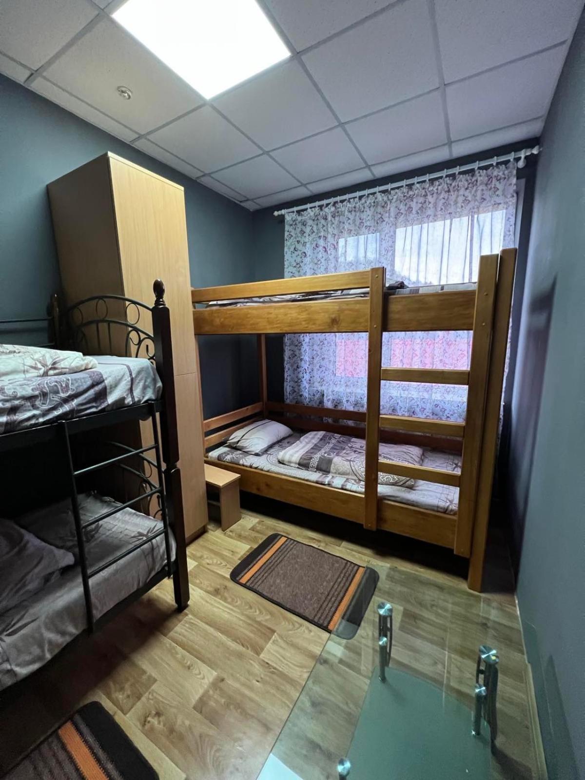 Welcome 24 Mukachevo Bagian luar foto